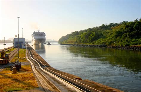 Il Lato Insolito delle Crociere nel Canale di Panama